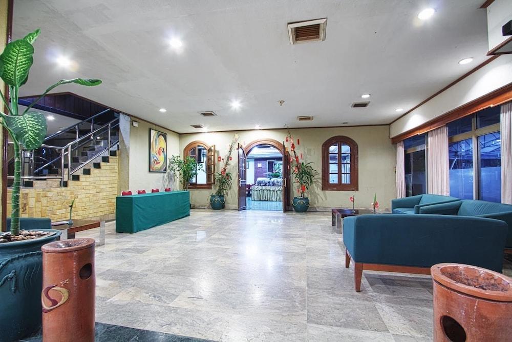 Sahid Kawanua Hotel Manado Eksteriør billede