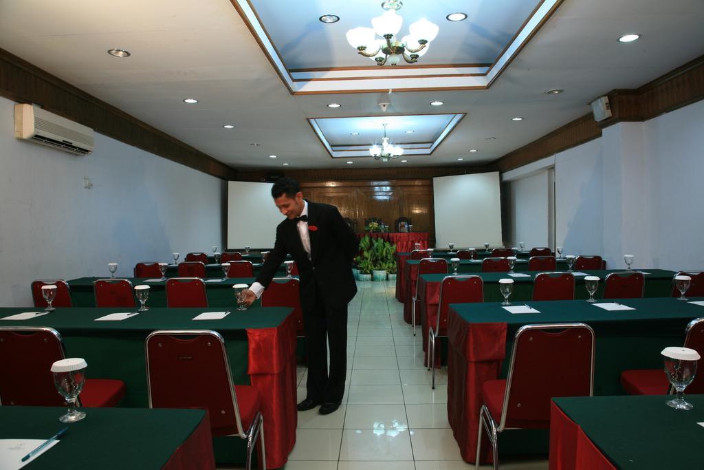 Sahid Kawanua Hotel Manado Eksteriør billede