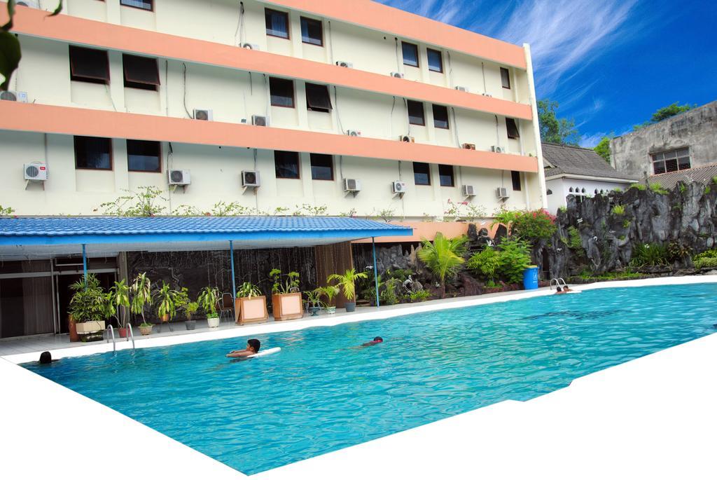 Sahid Kawanua Hotel Manado Eksteriør billede