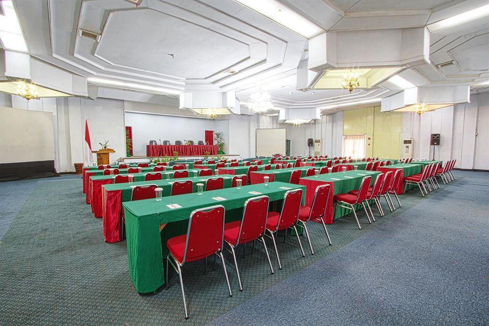 Sahid Kawanua Hotel Manado Eksteriør billede